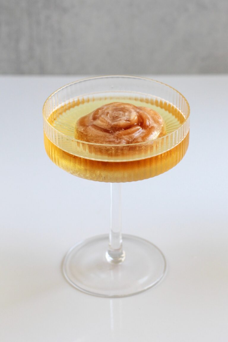 Ceres Guava Juice- Rose Cocktails3